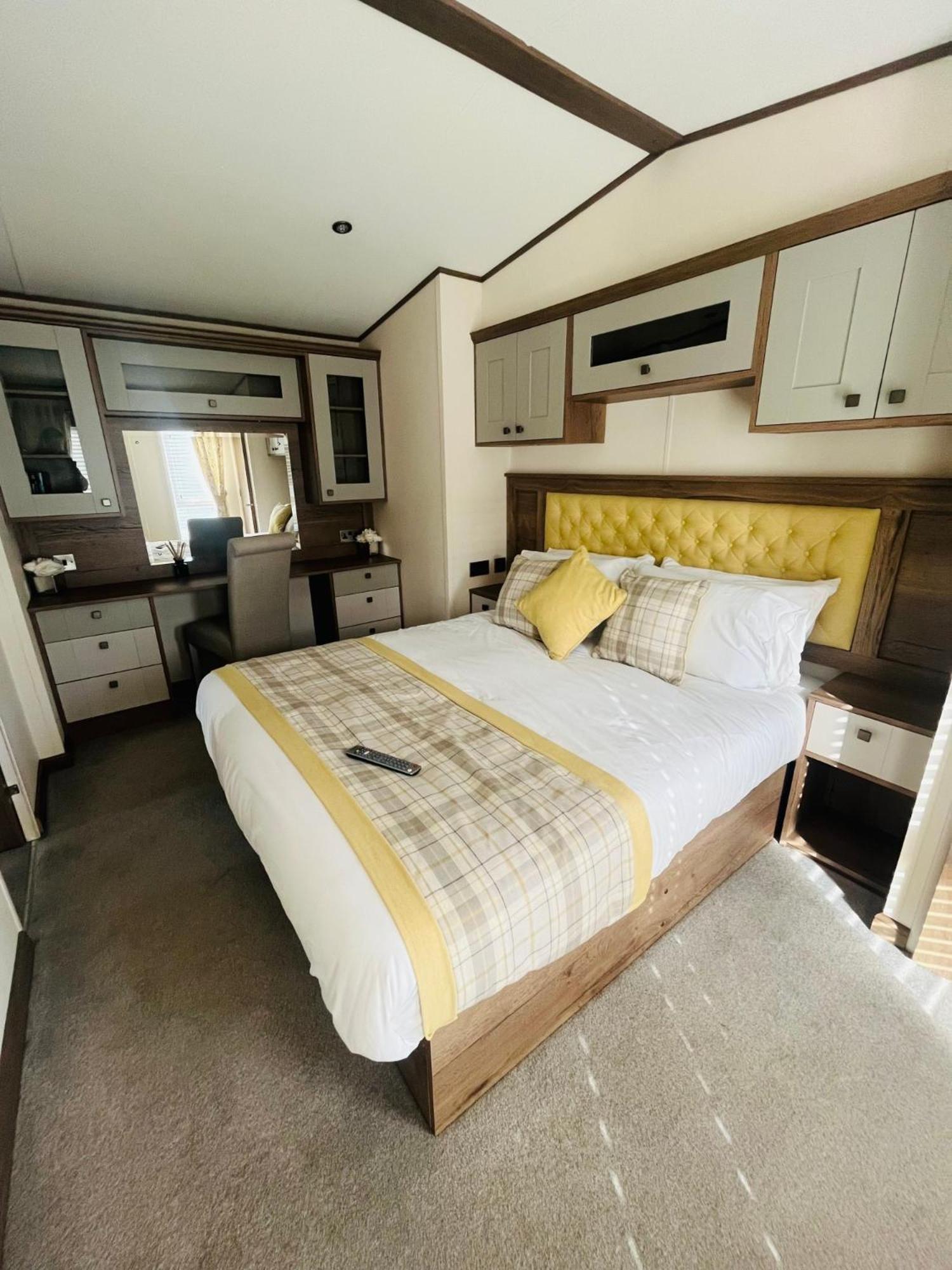 Lakeside Escape With Hot Tub York Exterior foto
